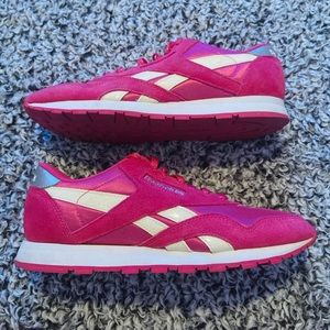 Reebok Womens Classic Hot Pink Sneakers